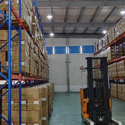 Hnyav plaub ntug Warehouse Rack Pallet Racking